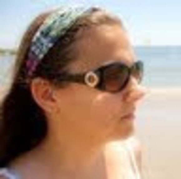 Meet your Posher, Jen - Picture 1 of 1